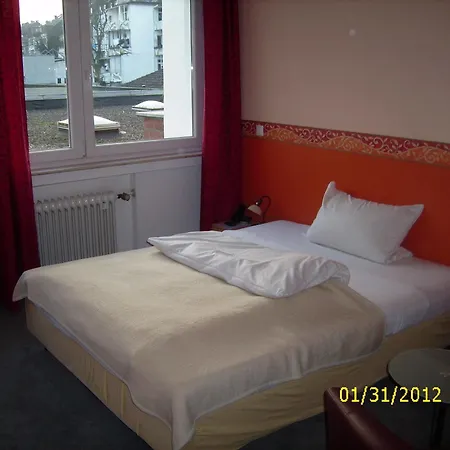 Eu Centralhotel Im Toennchen Dusseldorf
