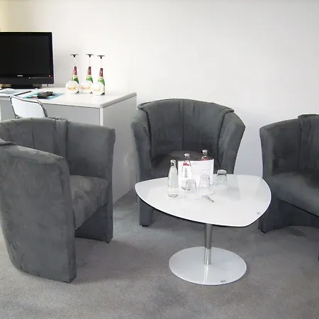 Eu Centralhotel Im Toennchen 2* デュッセルドルフ